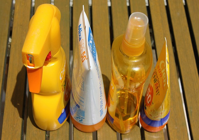 różne rodzaje produktów z spf